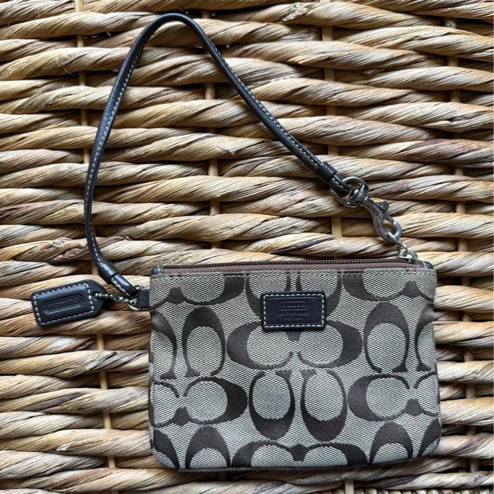 Coach Vintage Signature Jacquard Leather Trim Wristlet Brown Tan C Logo Bag